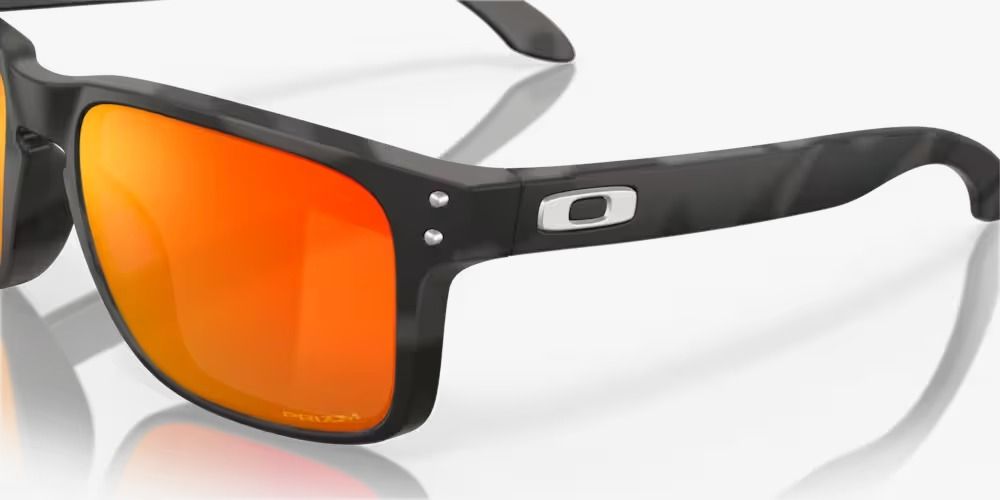 Oakley 9102-E9 Holbrrok Matte Black Camo Prizm Ruby 